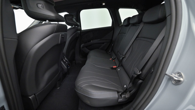 Bild 16: BMW iX3 50 xDrive NA5