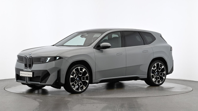 Bild 1: BMW iX3 50 xDrive NA5