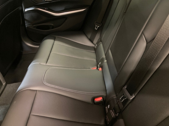 Bild 14: BMW 330e Limousine MX G20 XB1