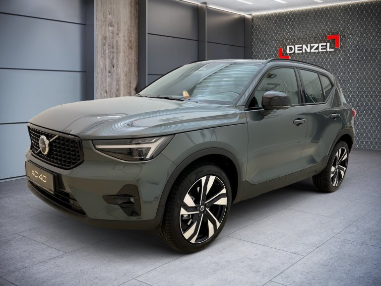 Bild 0: VOLVO PKW XC40 Plus, B3 Mild Hybrid, Benzin, Dark