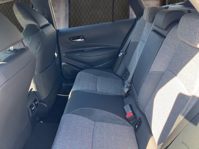 Bild 8: Toyota Corolla 1,8 l Hybrid TS,  Teamplayer