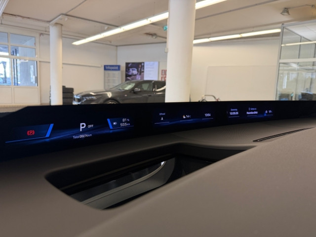 Bild 13: BMW iX3 50 xDrive NA5