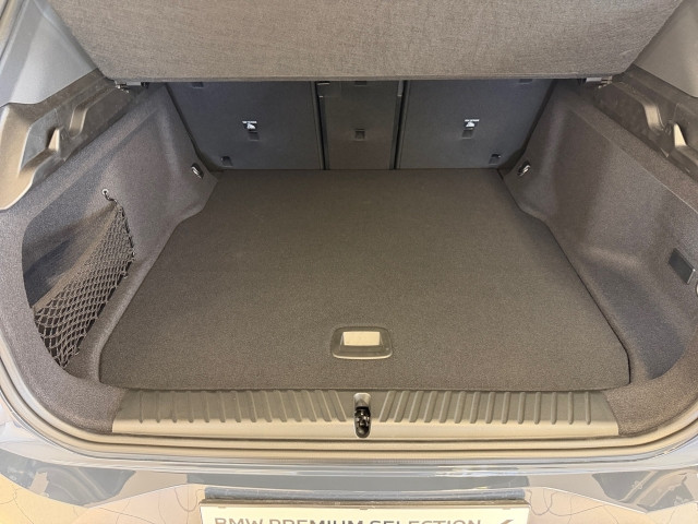 Bild 9: BMW iX3 50 xDrive NA5