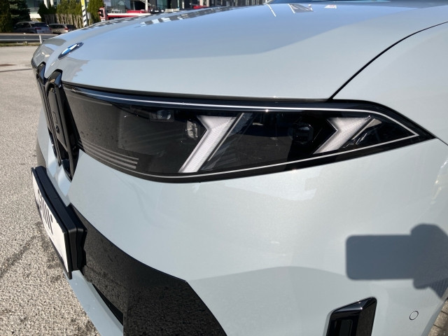 Bild 11: BMW iX3 50 xDrive