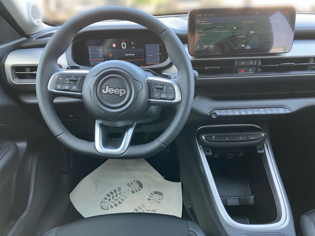 Bild 6: Jeep Avenger MHEV MY25 1.2 e-DCT6 e-Hybrid Altitude