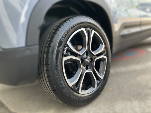 Bild 4: Jeep Avenger ICE 1,2 GSE T3 100PS Summit