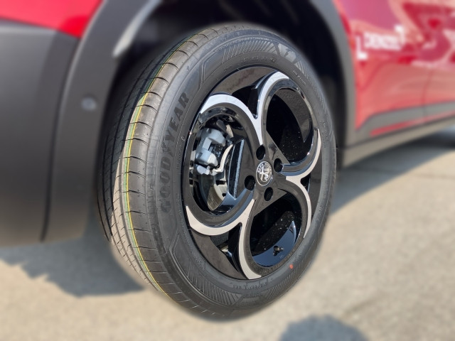 Bild 4: Jeep Avenger ICE 1,2 GSE T3 100PS Summit