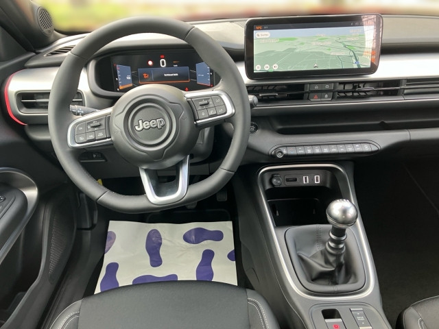 Bild 6: Jeep Avenger ICE 1,2 GSE T3 100PS Summit