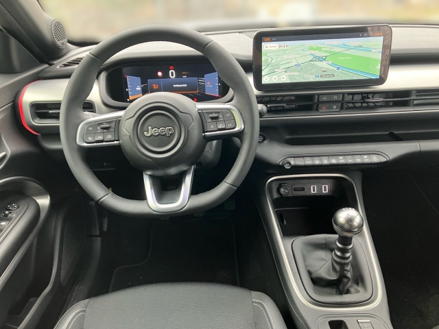 Bild 6: Jeep Avenger ICE 1,2 GSE T3 100PS Summit