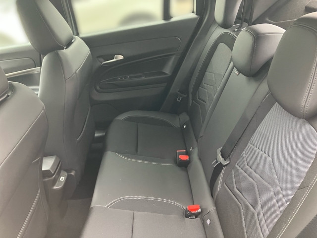 Bild 11: Jeep Avenger ICE 1,2 GSE T3 100PS Summit