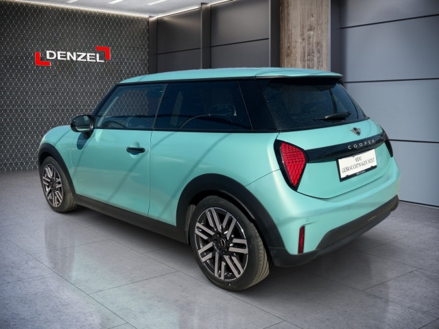 Bild 2: Mini Cooper C F66 B38