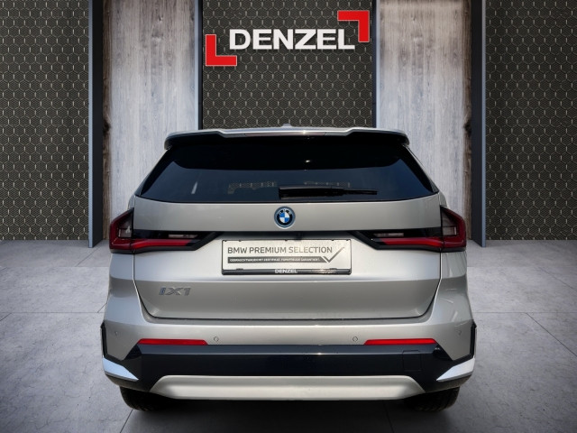 Bild 10: BMW iX1 eDrive20 U11