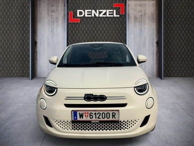 Bild 12: Fiat 500 Hybrid Hatchback