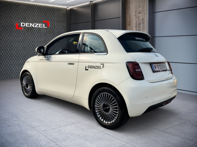 Bild 2: Fiat 500 Hybrid Hatchback