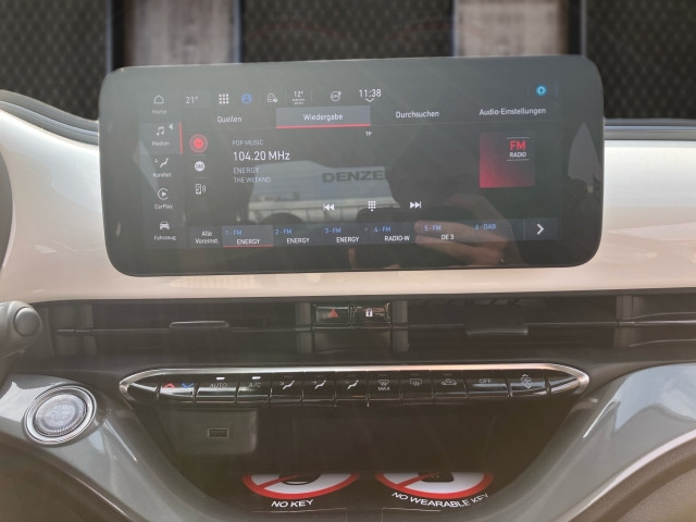 Bild 7: Fiat 500 Hybrid Hatchback