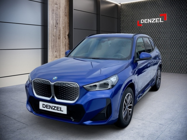 Bild 1: BMW iX1 xDrive30 U11