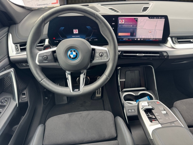 Bild 6: BMW iX1 eDrive20 U11