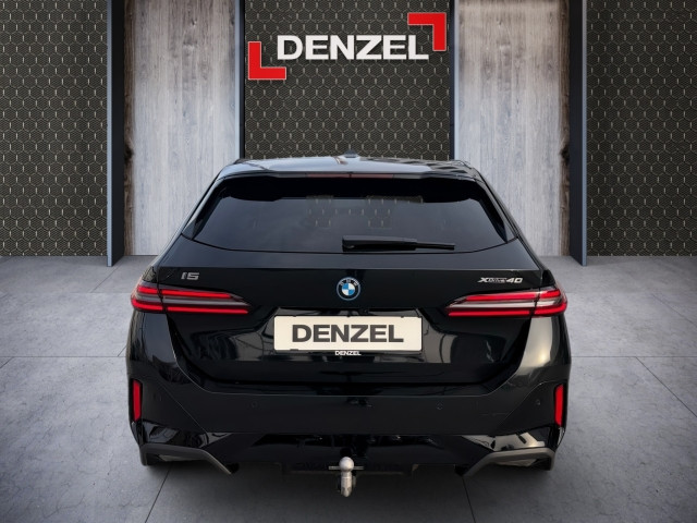 Bild 10: BMW i5 xDrive40 Touring