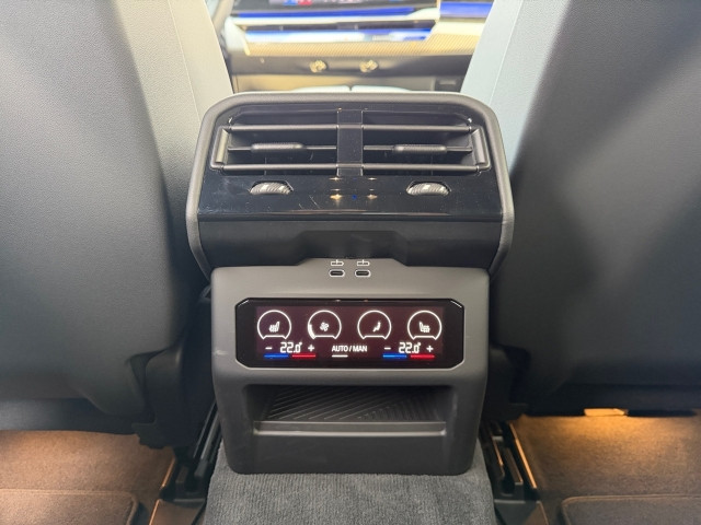 Bild 13: BMW i5 xDrive40 Touring