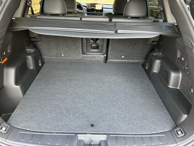 Bild 9: Mitsubishi Outlander PHEV 2,4 4WD Invite 220V AT 25