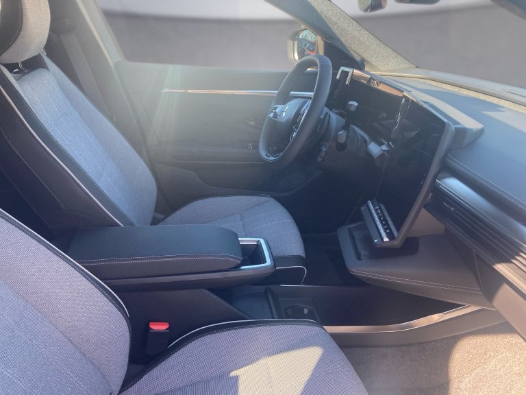 Bild 10: Mitsubishi Eclipse Cross BEV Intense 11kW LR 26