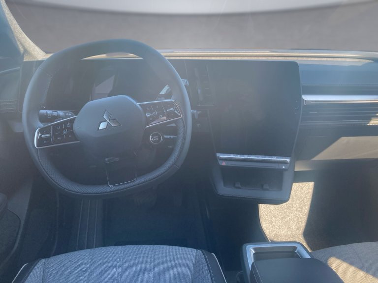 Bild 8: Mitsubishi Eclipse Cross BEV Intense 11kW LR 26