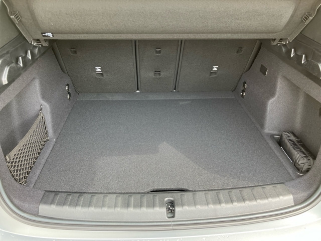 Bild 11: BMW iX1 xDrive30 U11