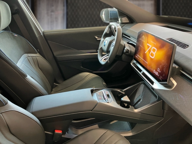 Bild 5: BMW iX3 50 xDrive