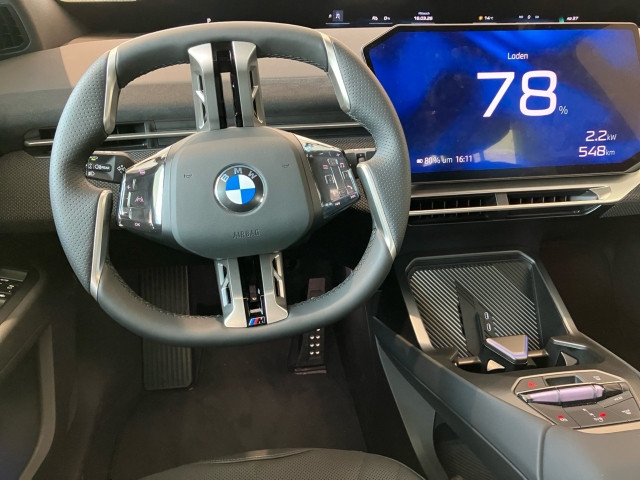 Bild 6: BMW iX3 50 xDrive