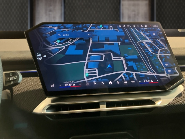 Bild 7: BMW iX3 50 xDrive