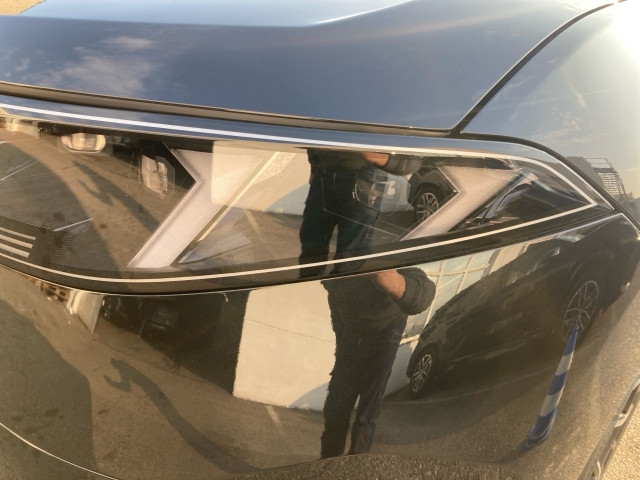 Bild 11: BMW iX3 50 xDrive