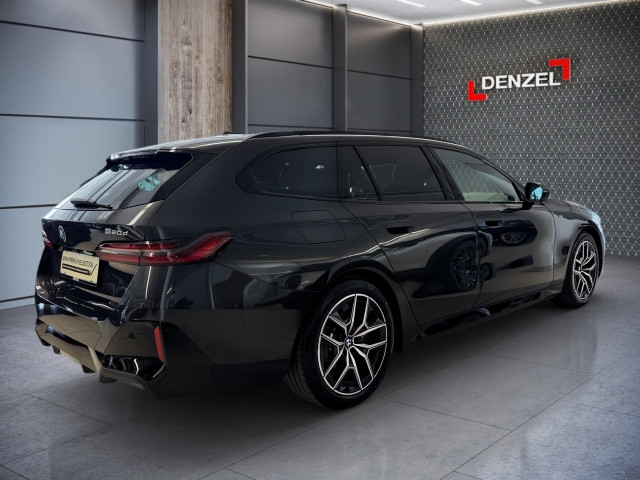 Bild 3: BMW 520d xDrive Touring G61 B47