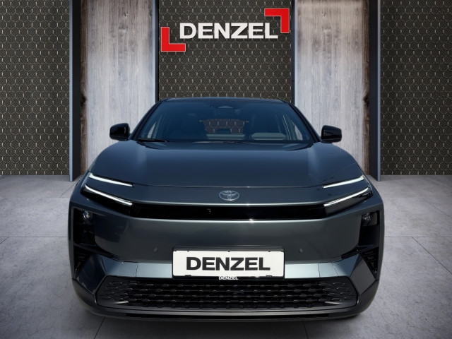 Bild 1: Toyota C-HR+  BEV 2  4x4 Lounge ECV