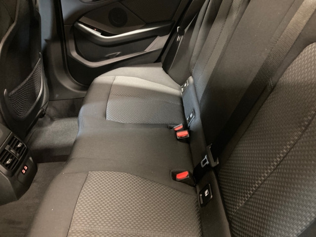 Bild 13: BMW 116d 5-Türer F40 B37