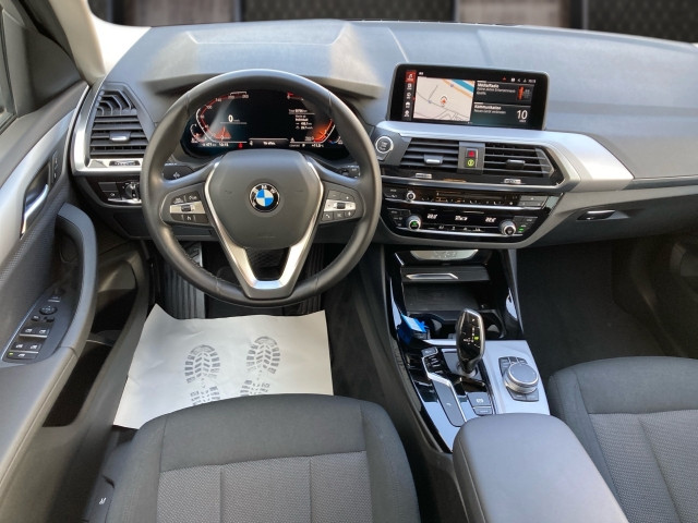 Bild 6: BMW X3 sDrive 18d Aut.