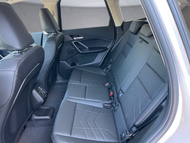Bild 11: BMW iX1 eDrive20 U11