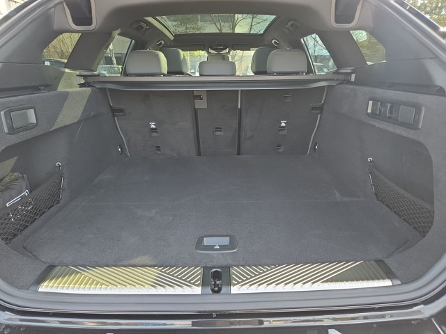 Bild 9: BMW i5 xDrive40 Touring