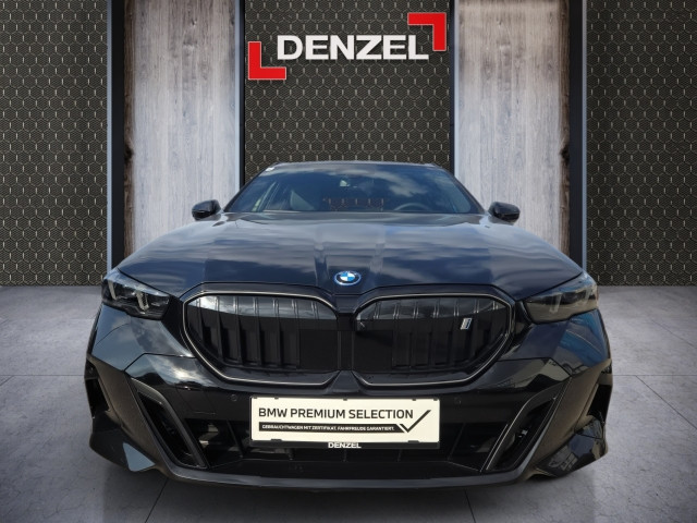 Bild 12: BMW i5 xDrive40 Touring