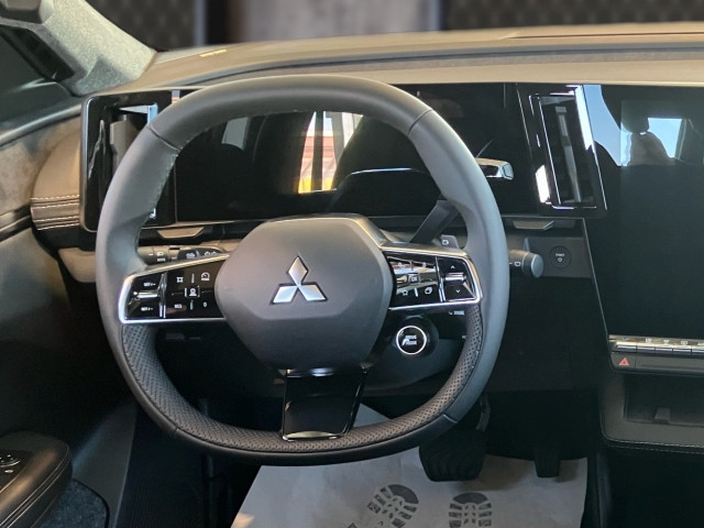 Bild 5: Mitsubishi Eclipse Cross BEV Diamond 11kW LR 26