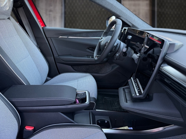 Bild 5: Mitsubishi Eclipse Cross BEV Intense 11kW LR 26