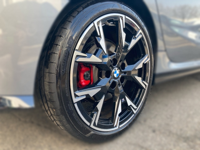 Bild 4: BMW 120 5-Türer F70 B38