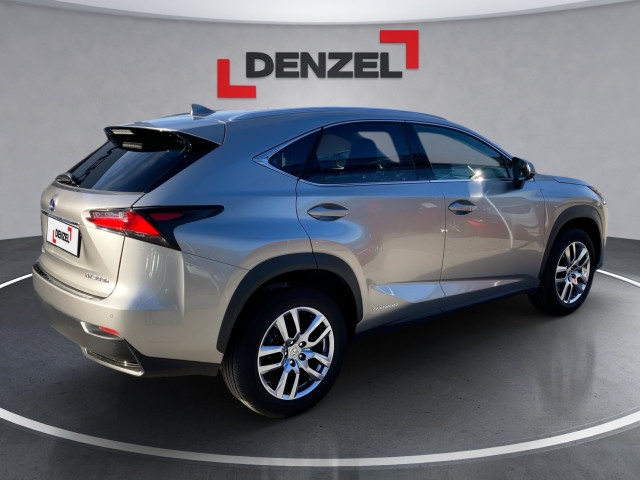 Bild 3: Lexus Lexus NX 300h Limited Hybrid