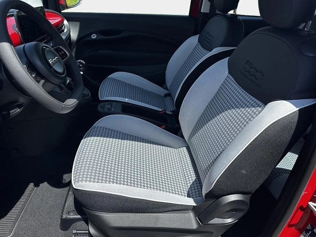 Bild 5: Fiat 500 Hybrid Hatchback