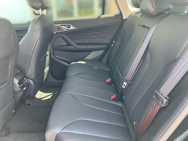 Bild 9: MG HS HEV Luxury Lenkradhzg. 25.5 Österreich Paket