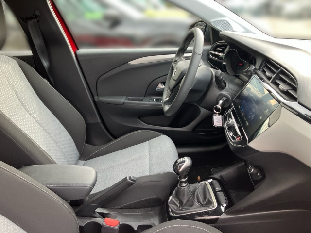 Bild 5: Opel Corsa Edition 1.2 Direct Injection Turbo (74 kW/100PS) 6-Gan