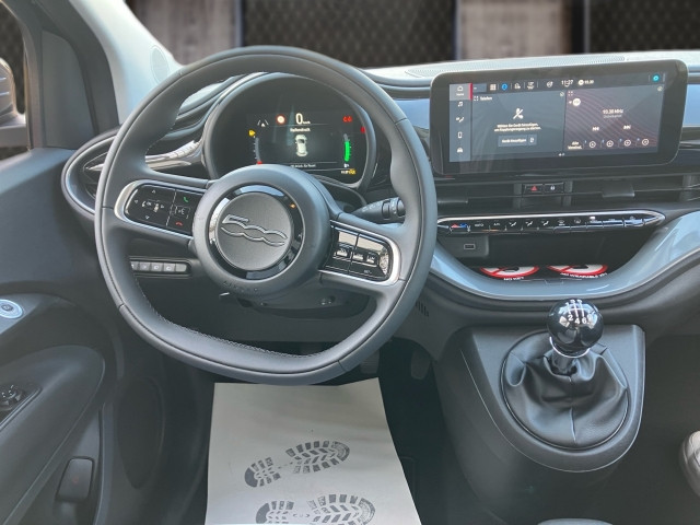 Bild 6: Fiat 500 Hybrid Hatchback