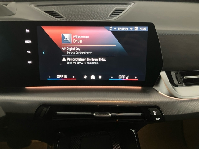 Bild 2: BMW iX2 eDrive20 U10 HB0