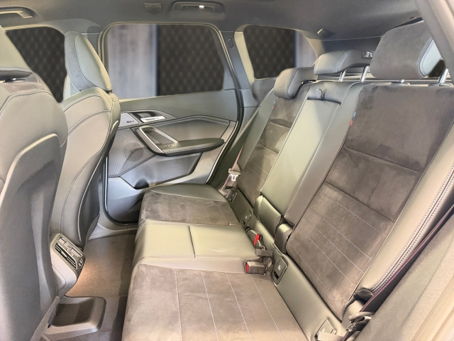 Bild 8: BMW iX1 eDrive20 U11 HB0