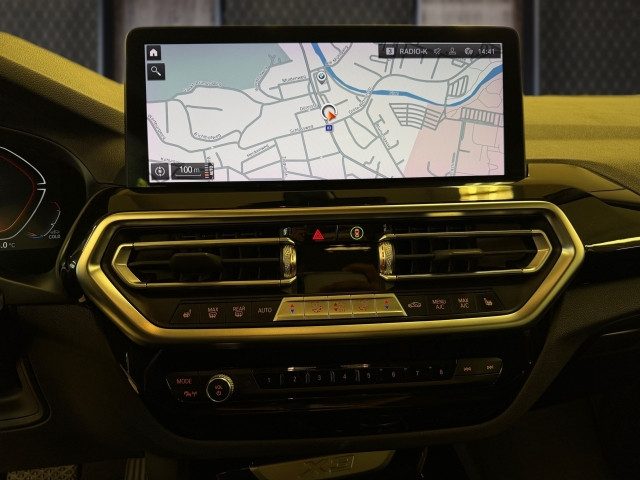 Bild 7: BMW X3 xDrive20i 48 V Au