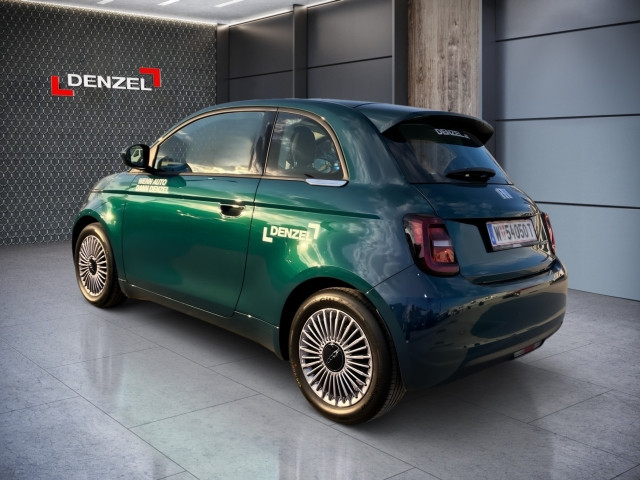 Bild 2: Fiat 500 Hybrid Hatchback
